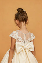 Back detail of ivory short sleeve lace appliques flower girl dress - Girwem GRFL1002